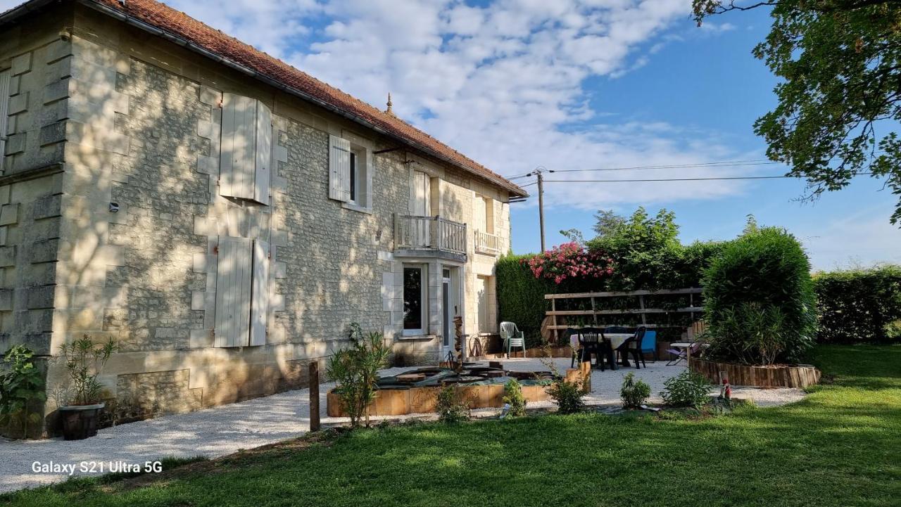 Ozillac Logis De Pagnolet 빌라 외부 사진